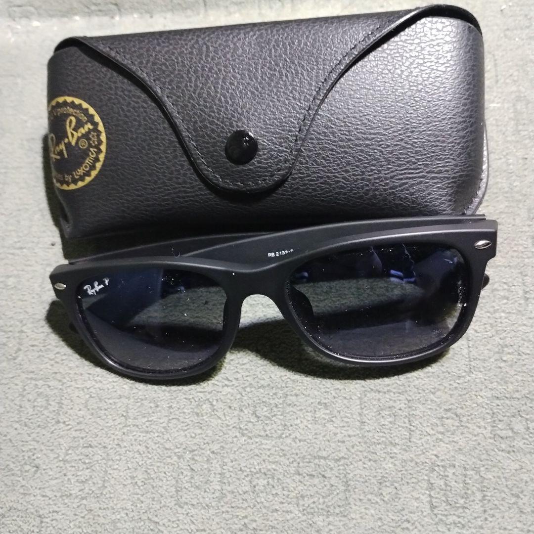 Ray-Ban RB2132F NEW WAYFARER 偏光サングラス