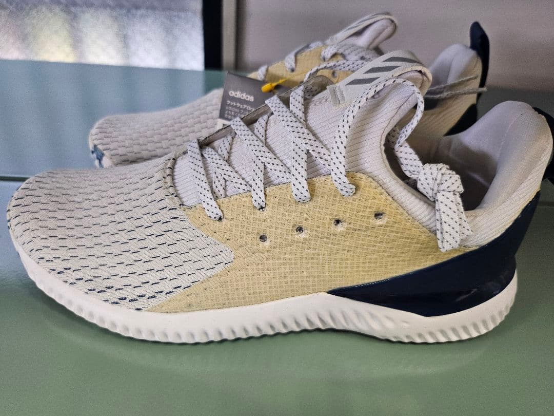 定価13,200円新品タグ付きadidas ゴルフシューズ SOUTCE 1