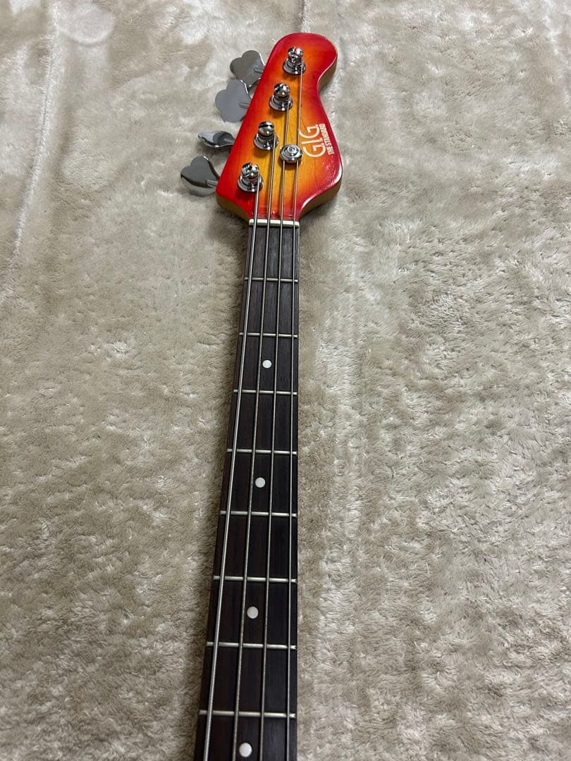 エレキベース GIG サンバースト 4弦ベース