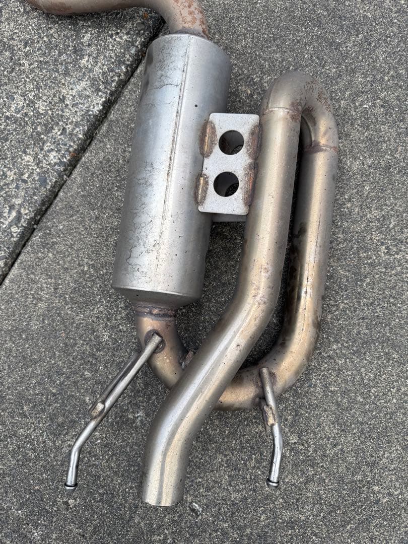 スルガスピードLS460/460L/600h/600hL用ループサウンドマフラー
