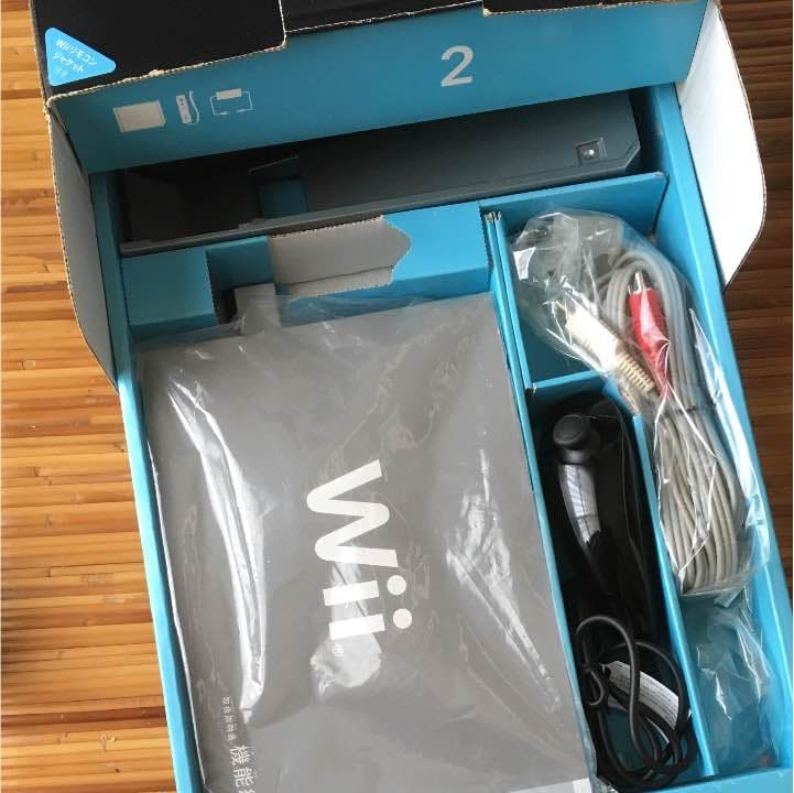 任天堂Wii本体リモコン計2個