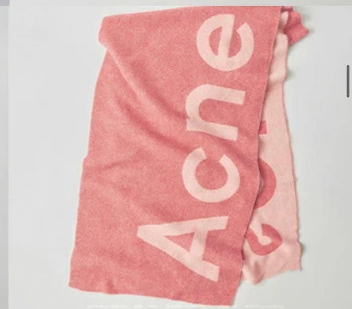 Acne Studios 定番マフラー
