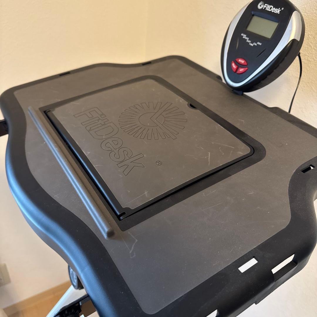 三廻部@プロフ確認推奨専用 FitDesk エクササイズバイク テーブル付き