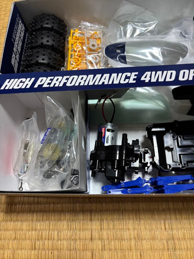 タミヤ サンダーショット4WD レーシングバギー(2022年復刻版)組み立て途中
